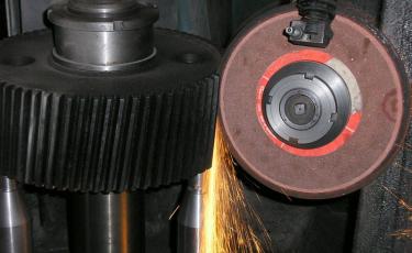 Tapai gear Gear grinding